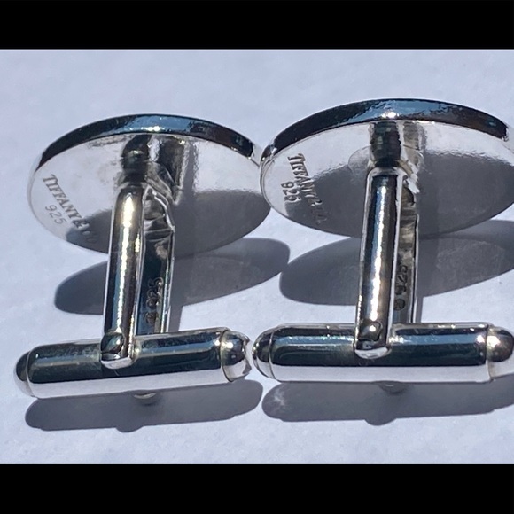 AUTH Tiffany & Co Engine-turned Oval cuff links - Picture 10 of 15